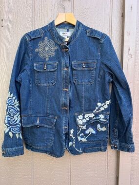 Women's Embroidered Denim Jacket in Blue 14/16 PTP 20